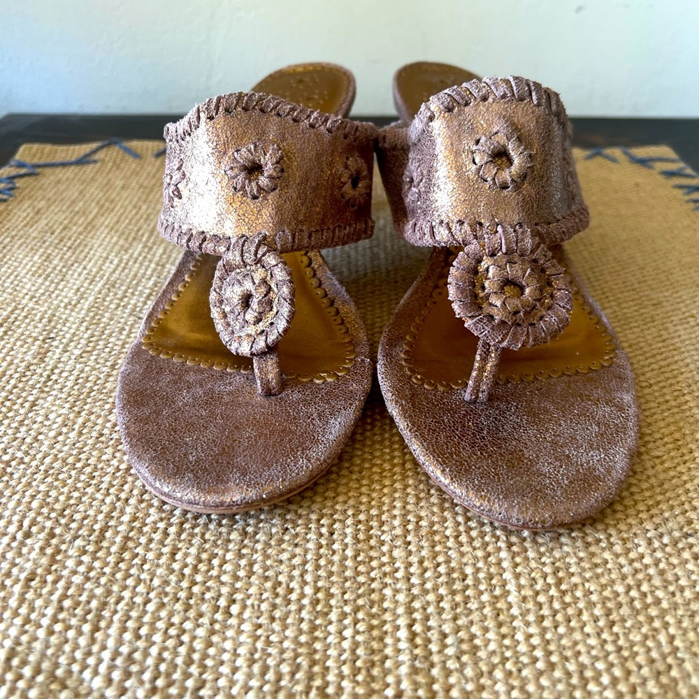 NWOT Jack Rogers coppery rose gold leather kitten heels, fit 8–8-1/2 best